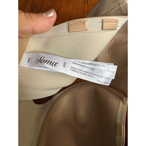 Soma vanishing back multi way strapless bra size 40D - Picture 4 of 6